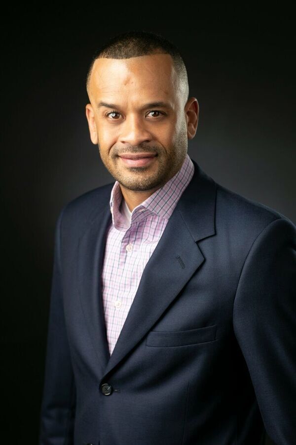 Vernon Leake
